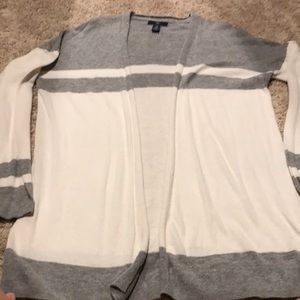 Gap Womens size medium cardigan sweater